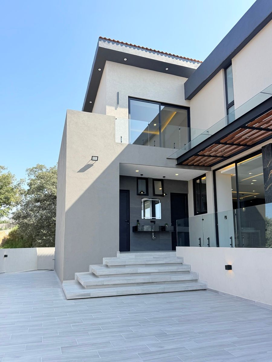 9 de 42: PB: medios baños para visitas, salón