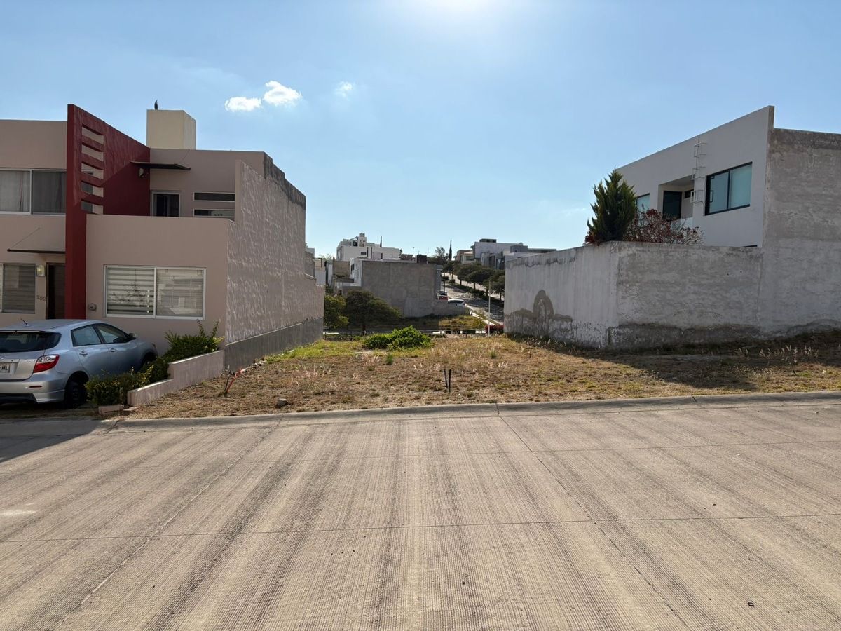 Terreno en Venta Senderos de Monteverde - foto 2