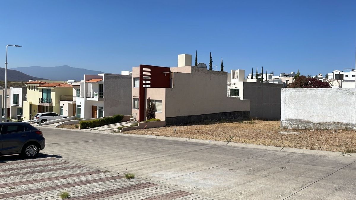 Terreno en Venta Senderos de Monteverde - foto 1