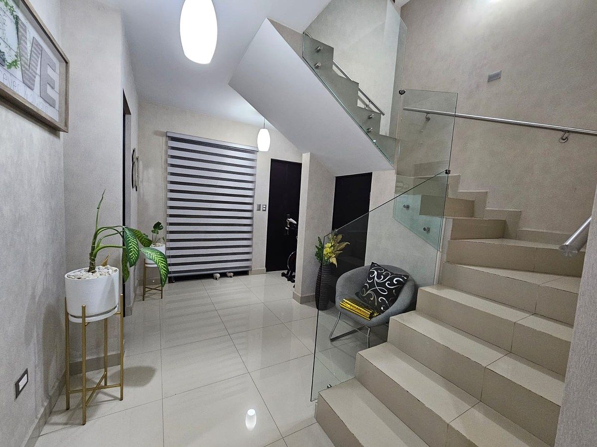 House in Cumbre Allegro, Monterrey, photo 5 of 36