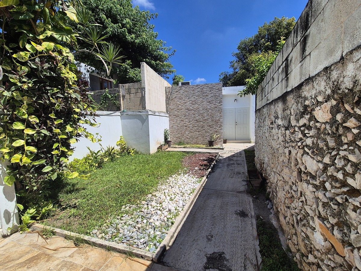 OPORTUNIDAD!! Casa en Centro de Mérida a 1 cuadra de la 47-Paseo Gastronomico - foto 2