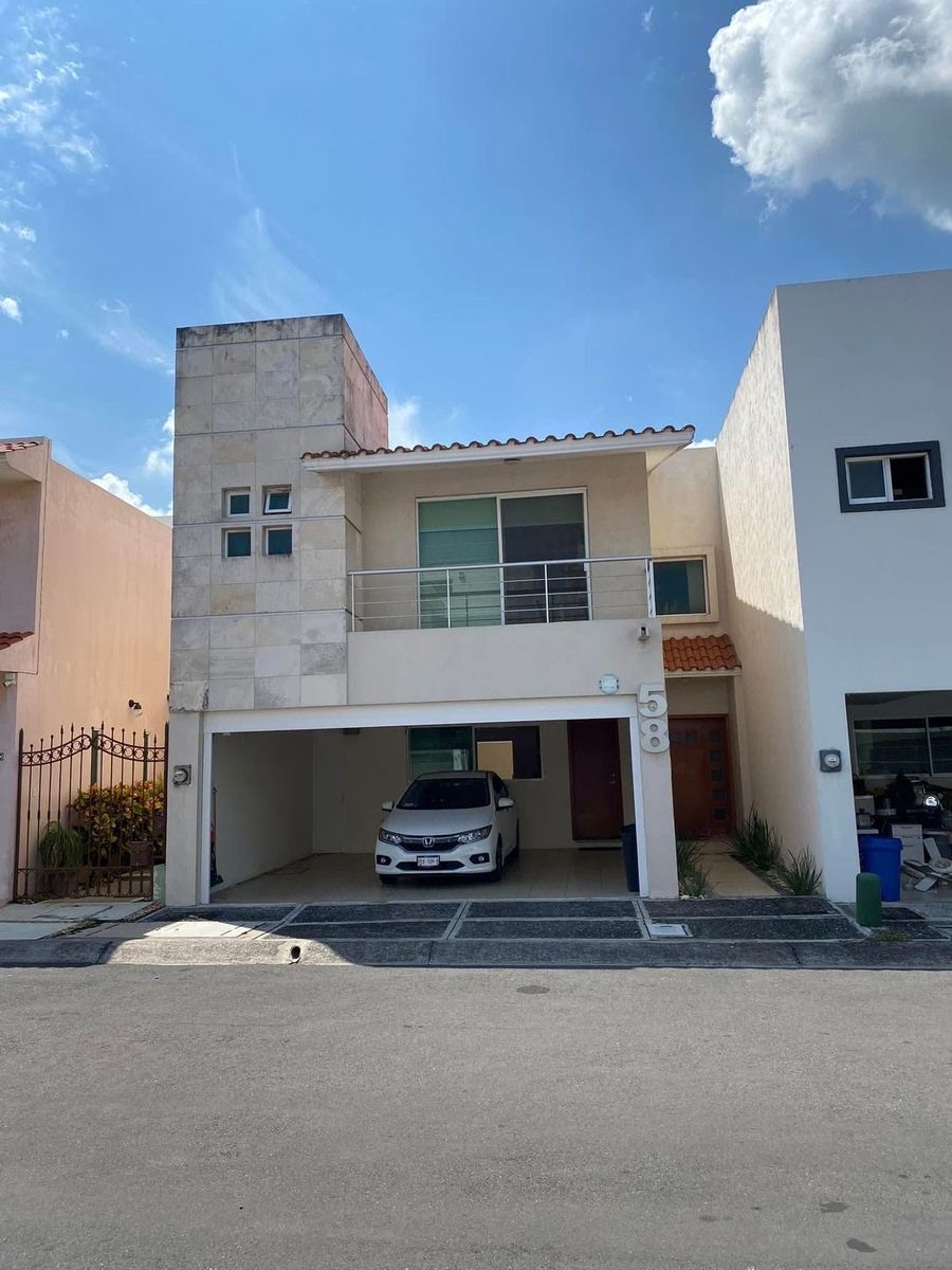 Casa en venta en lomas residencial, alavarado, ver.