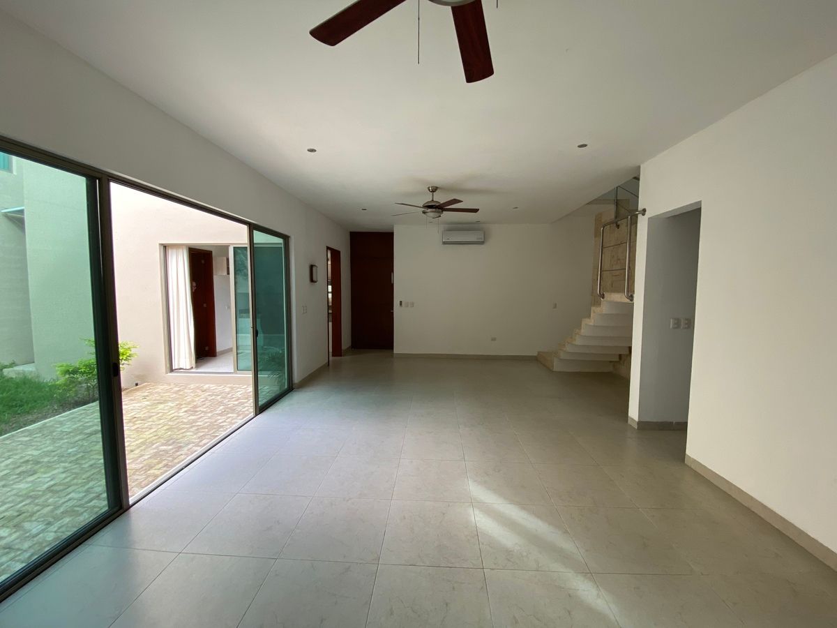House in Montes de Ame, Mérida, photo 8 of 49