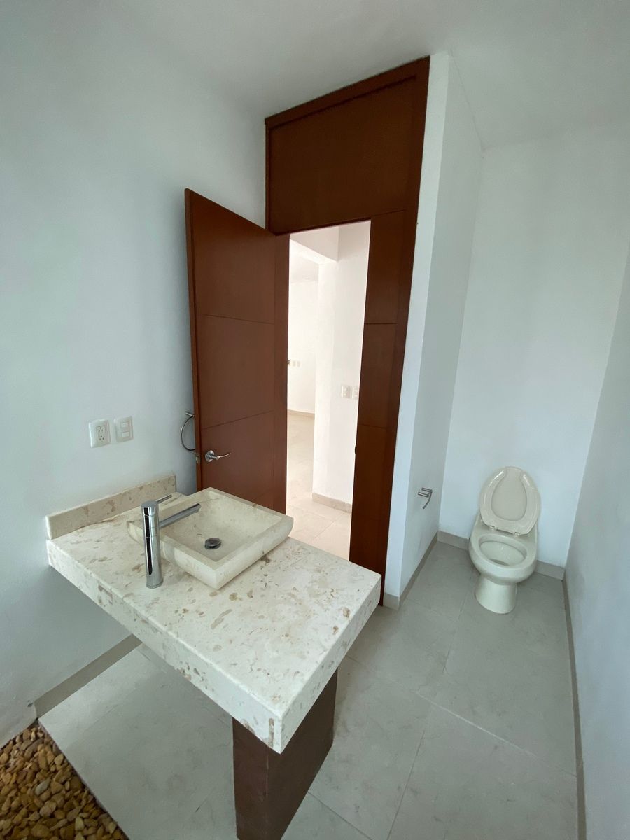 House in Montes de Ame, Mérida, photo 22 of 49