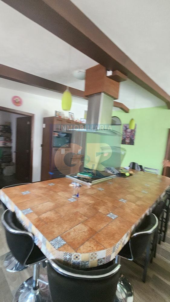 4 de 31: 54121381948