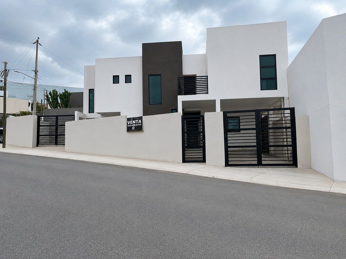 CASA NUEVA EN VENTA EN EL LAGO