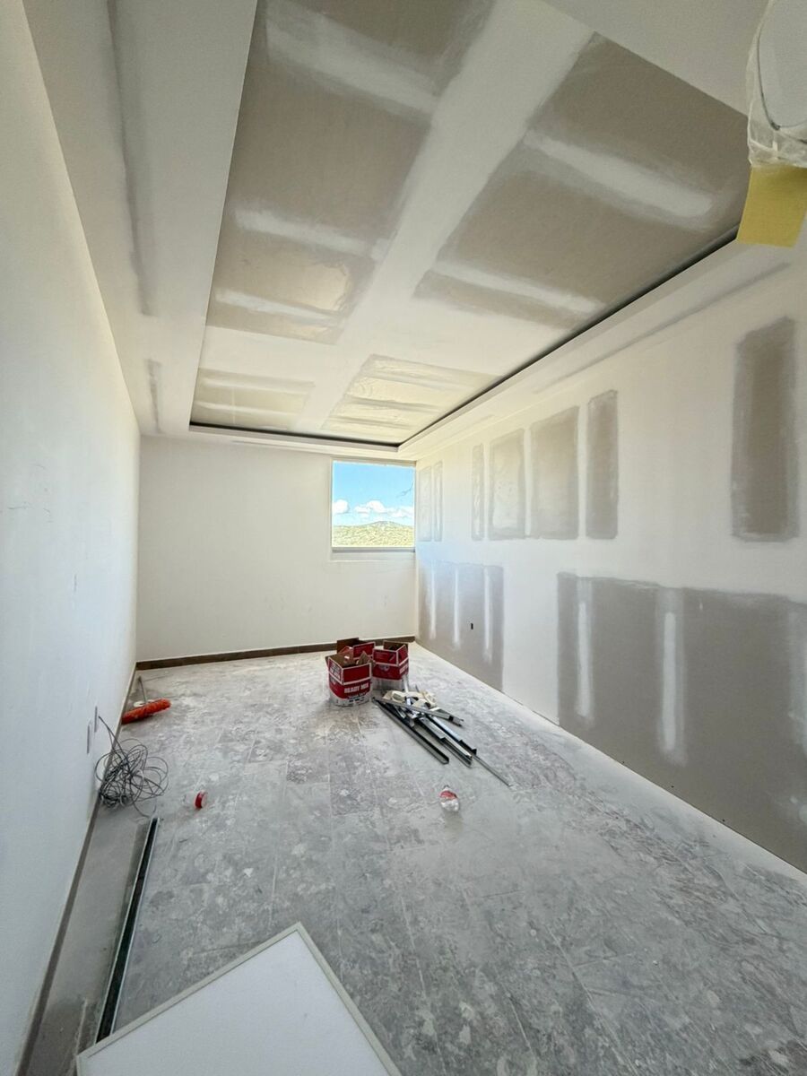 3 de 4: CONSULTORIO 20 M2