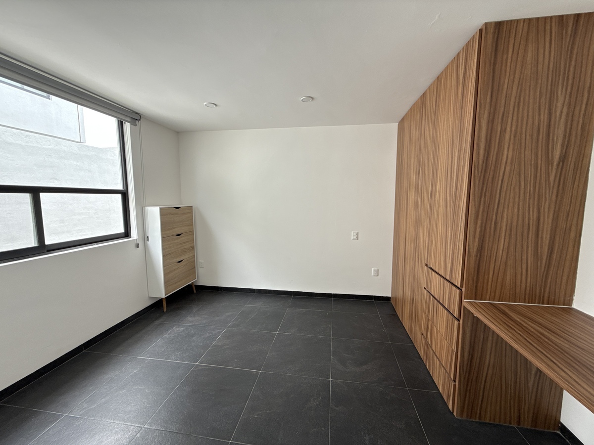 12 of 26: Recamara secundaria 1.