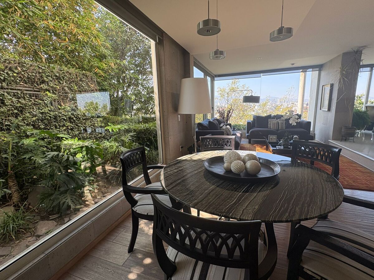 House in Bosques de las Lomas, Cuajimalpa de Morelos, photo 3 of 25