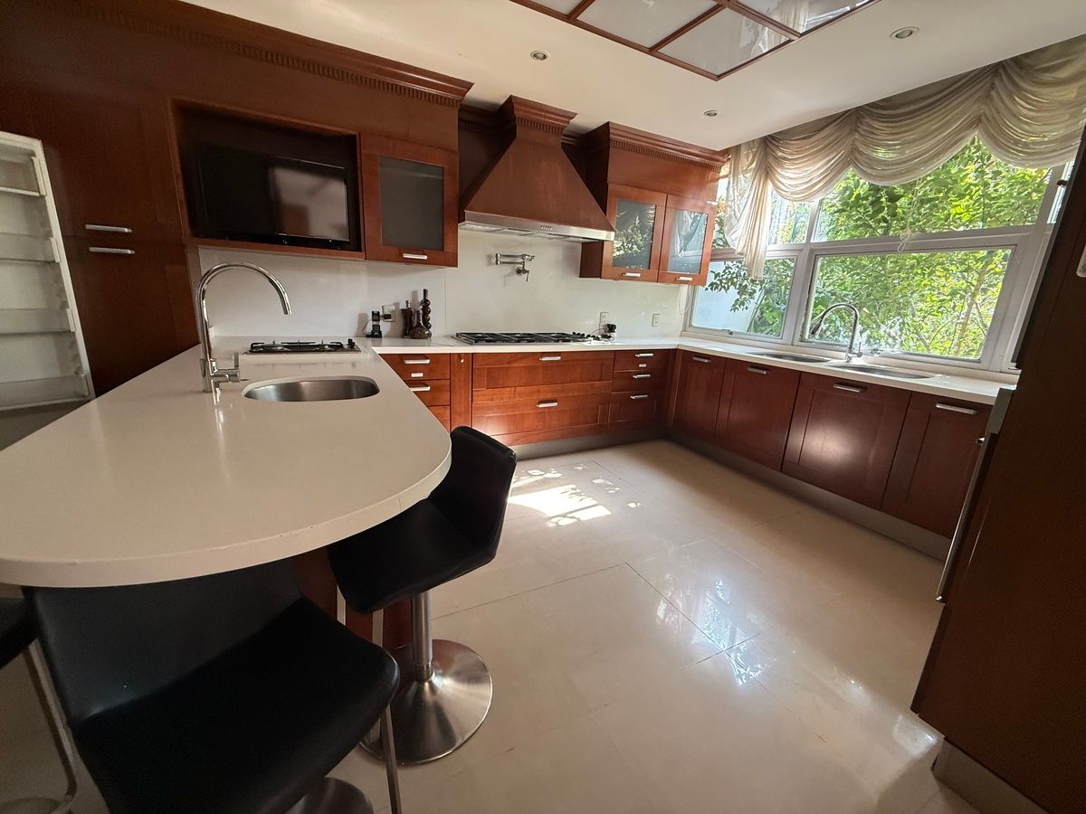 Casa en condominio en Lomas de Tecamachalco, Naucalpan de Juárez, foto 32 de 38