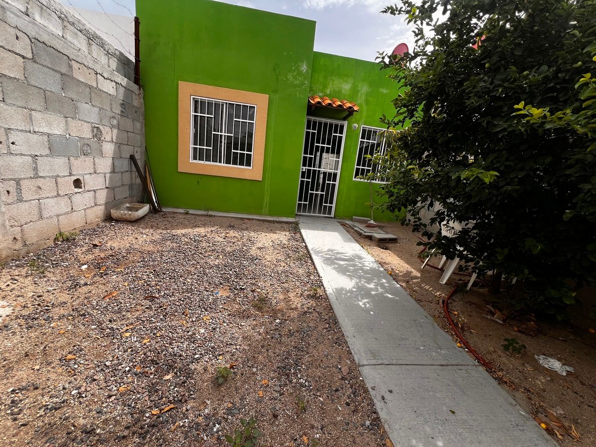 2 de 8: Bardas y rejas