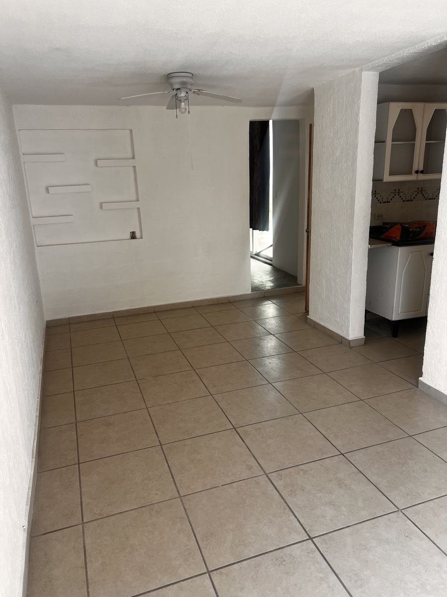 2 of 9: Sala- comedor