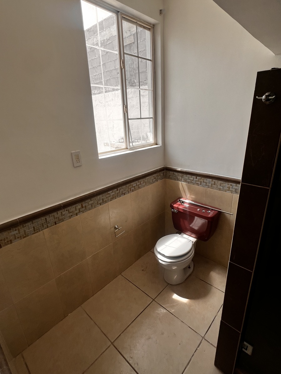 9 of 9: Baño remodelado