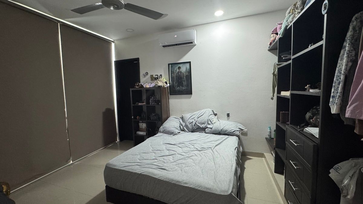 15 de 22: Recámara secundaria #1