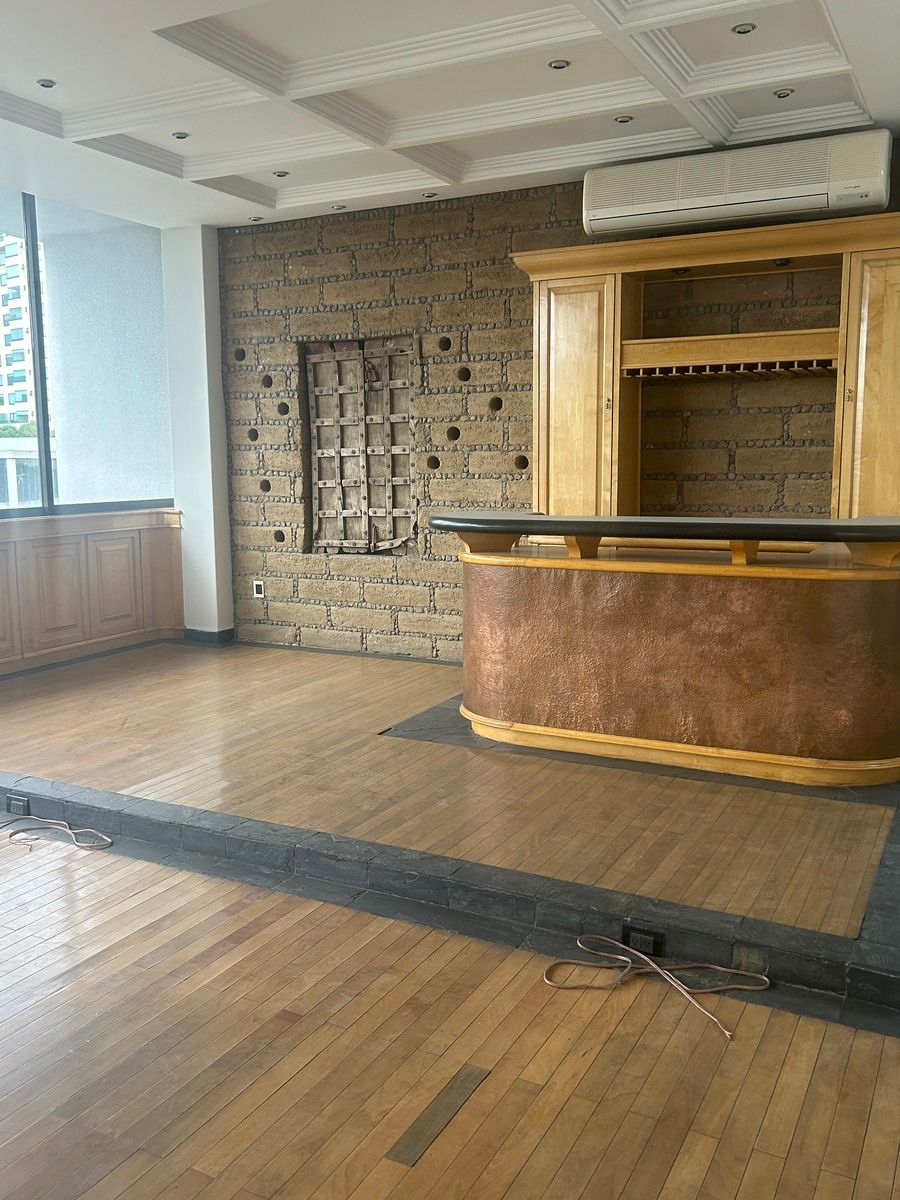 6 de 24: Área de bar