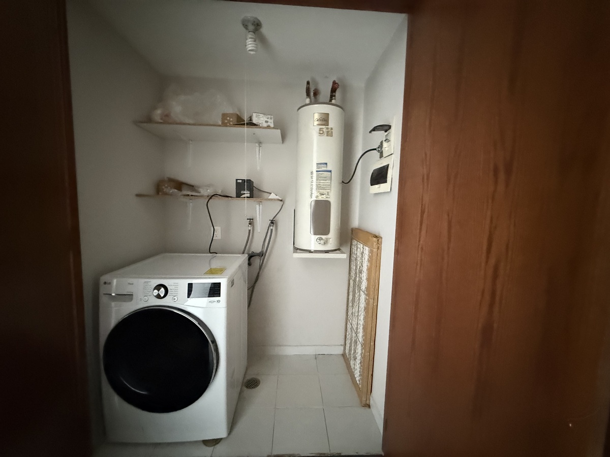 19 of 21: AREA DE LAVADO