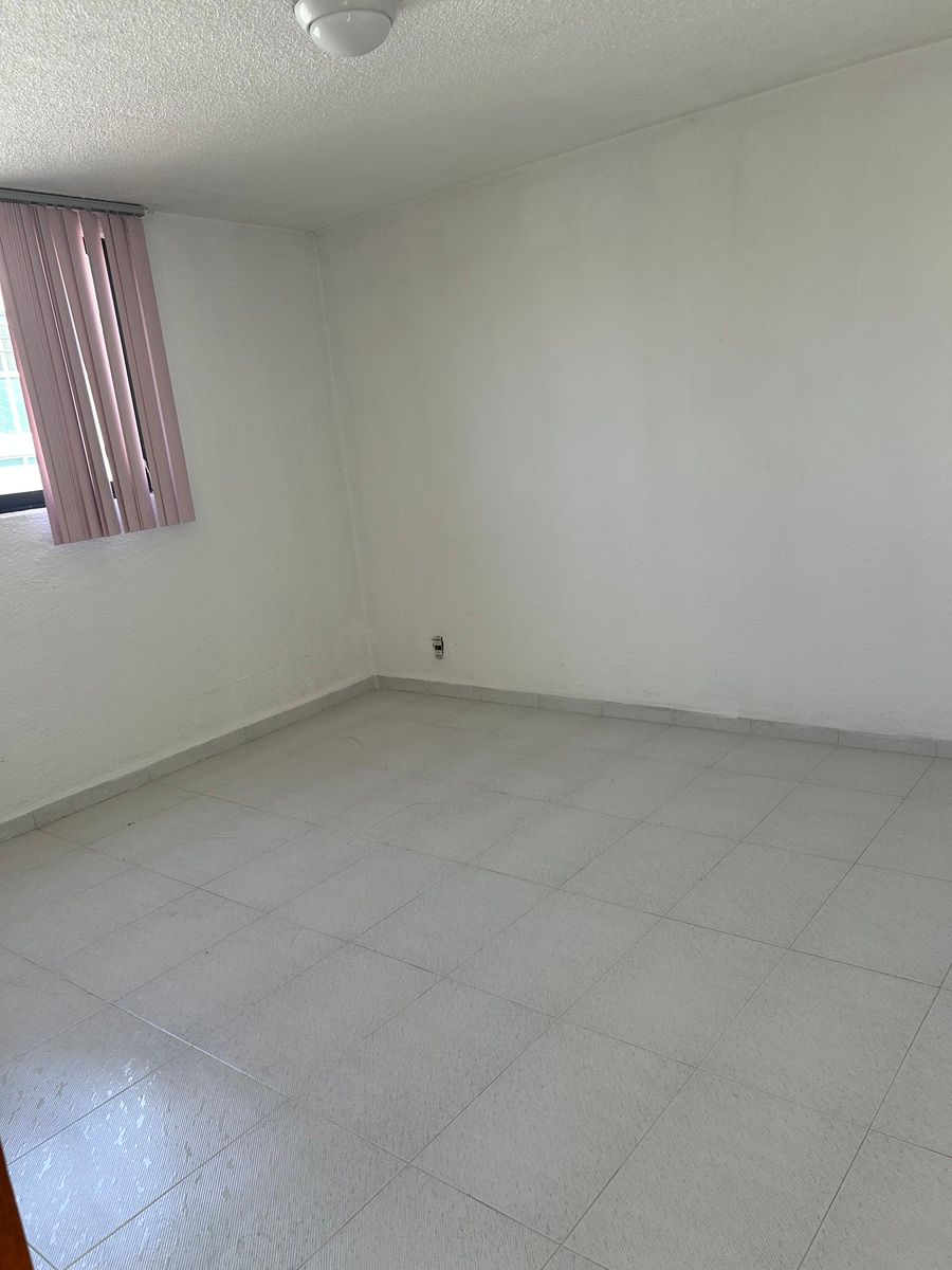 35 de 36: Rec 5 o cuarto de servicio