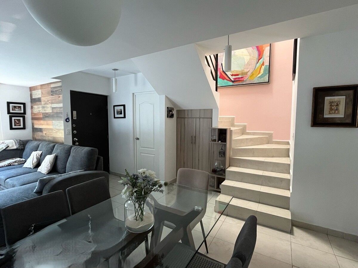 5 de 25: Vista desde la cocina.