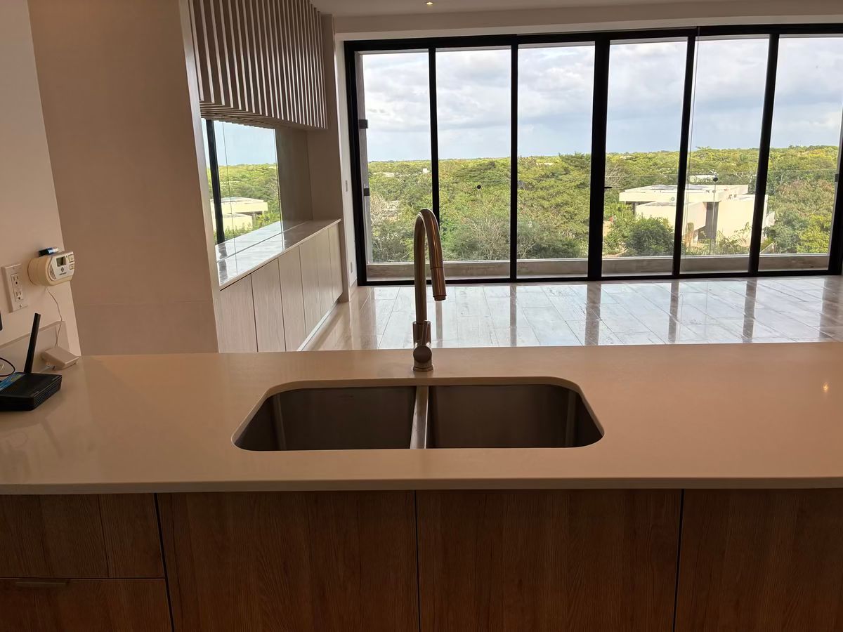 11 de 24: Fregadero de la cocina