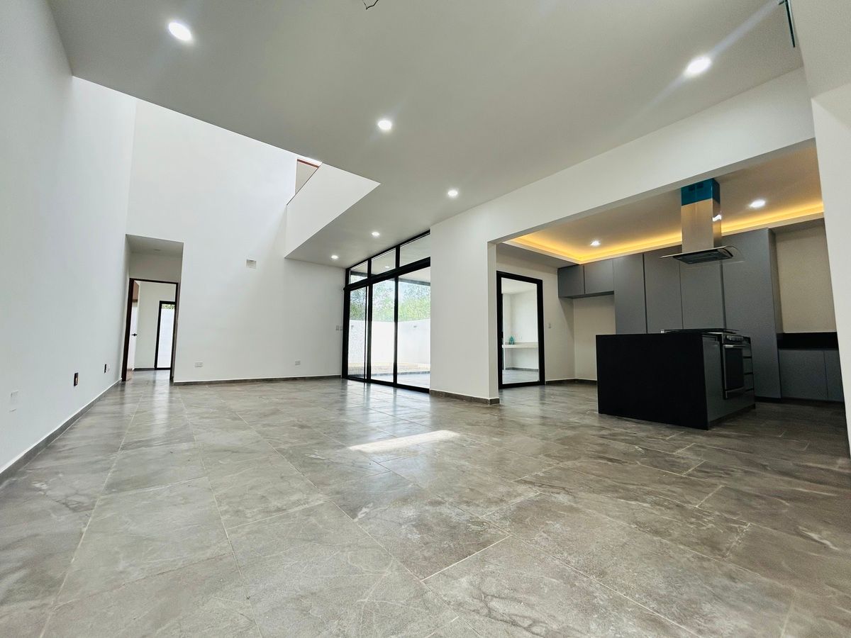 Sale of Spacious House in Soluna - foto 2