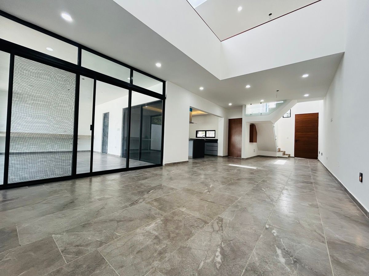 Sale of Spacious House in Soluna - foto 5