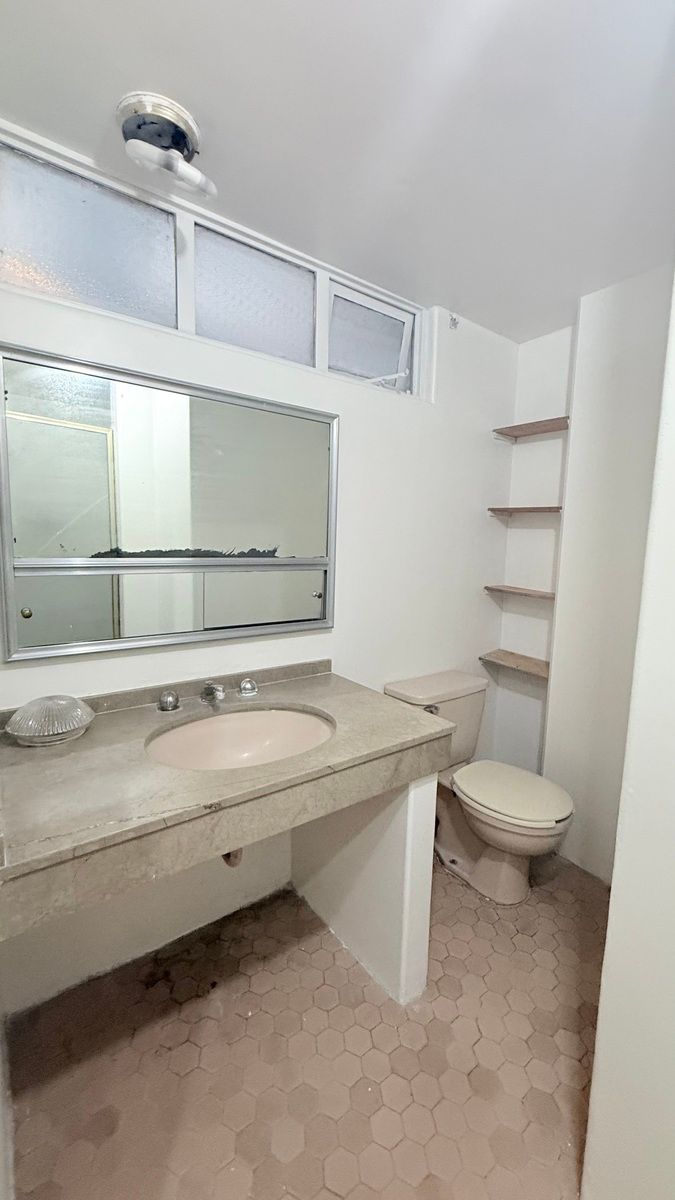 17 of 19: Baño de la Recámara Principal