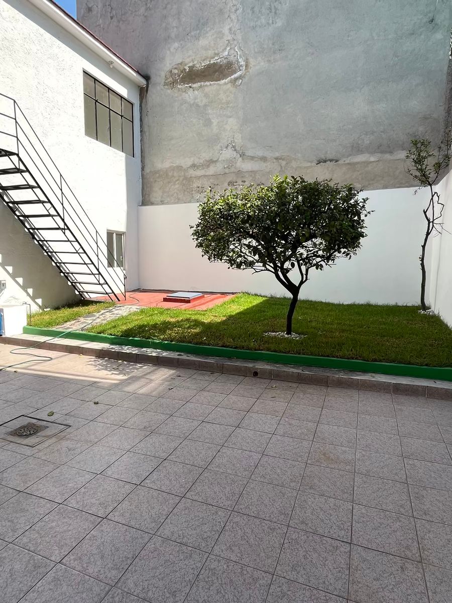 Casa Reformada com Grande Jardim! Venda ou Aluguel || Guadalupe Insurgentes, GAM, foto 1 de 19