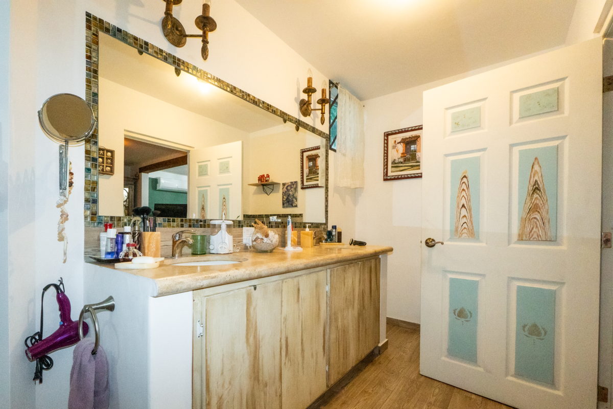 11 de 15: Baño Principal