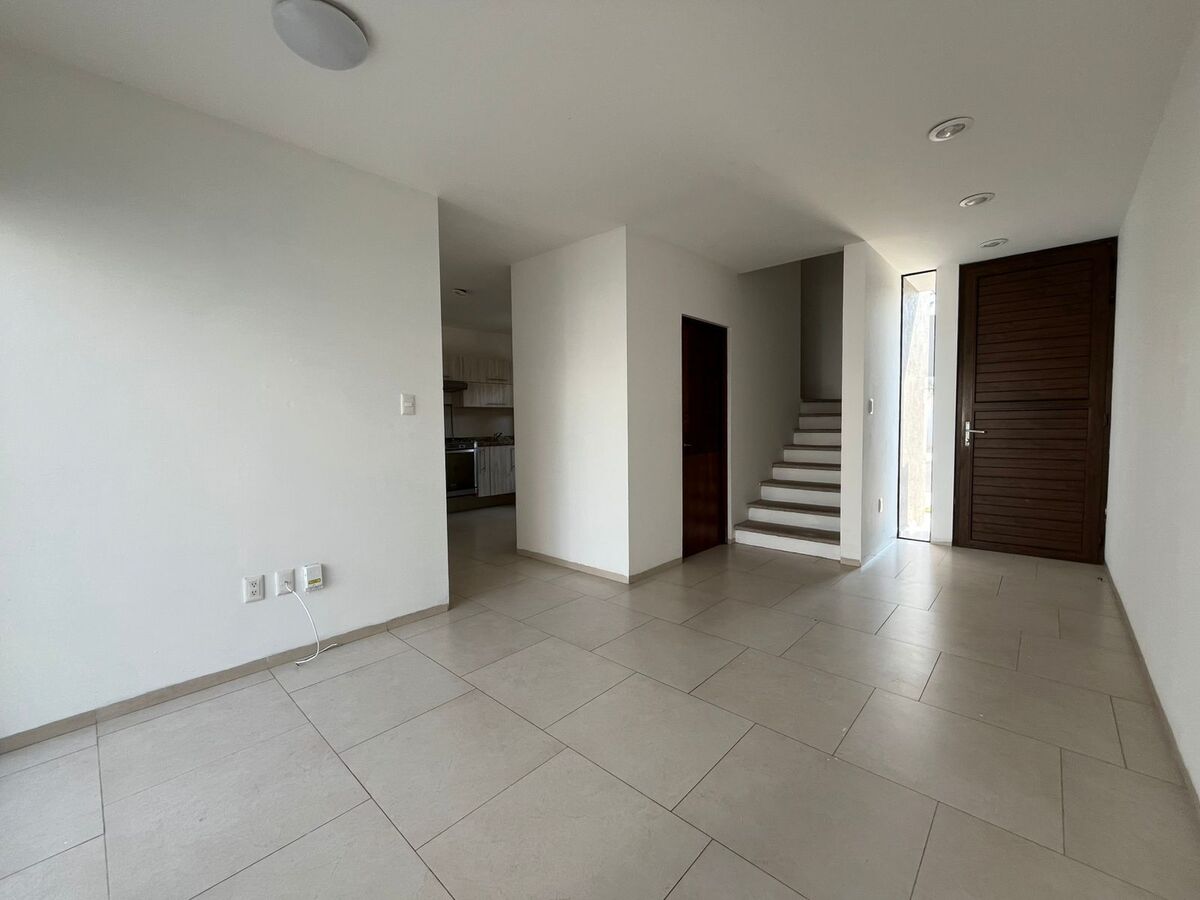 3 de 22: Segunda vista del espacio.