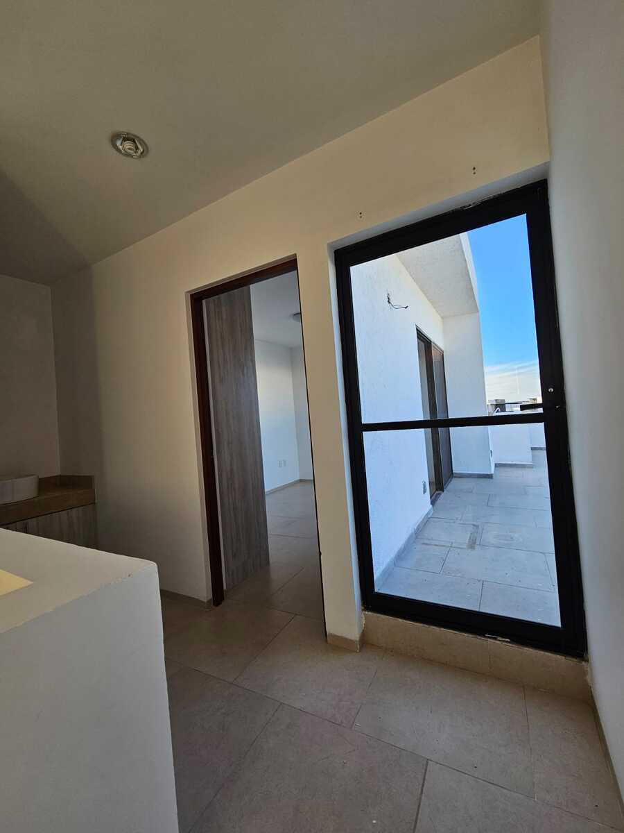 19 de 22: Acceso a Roof Garden