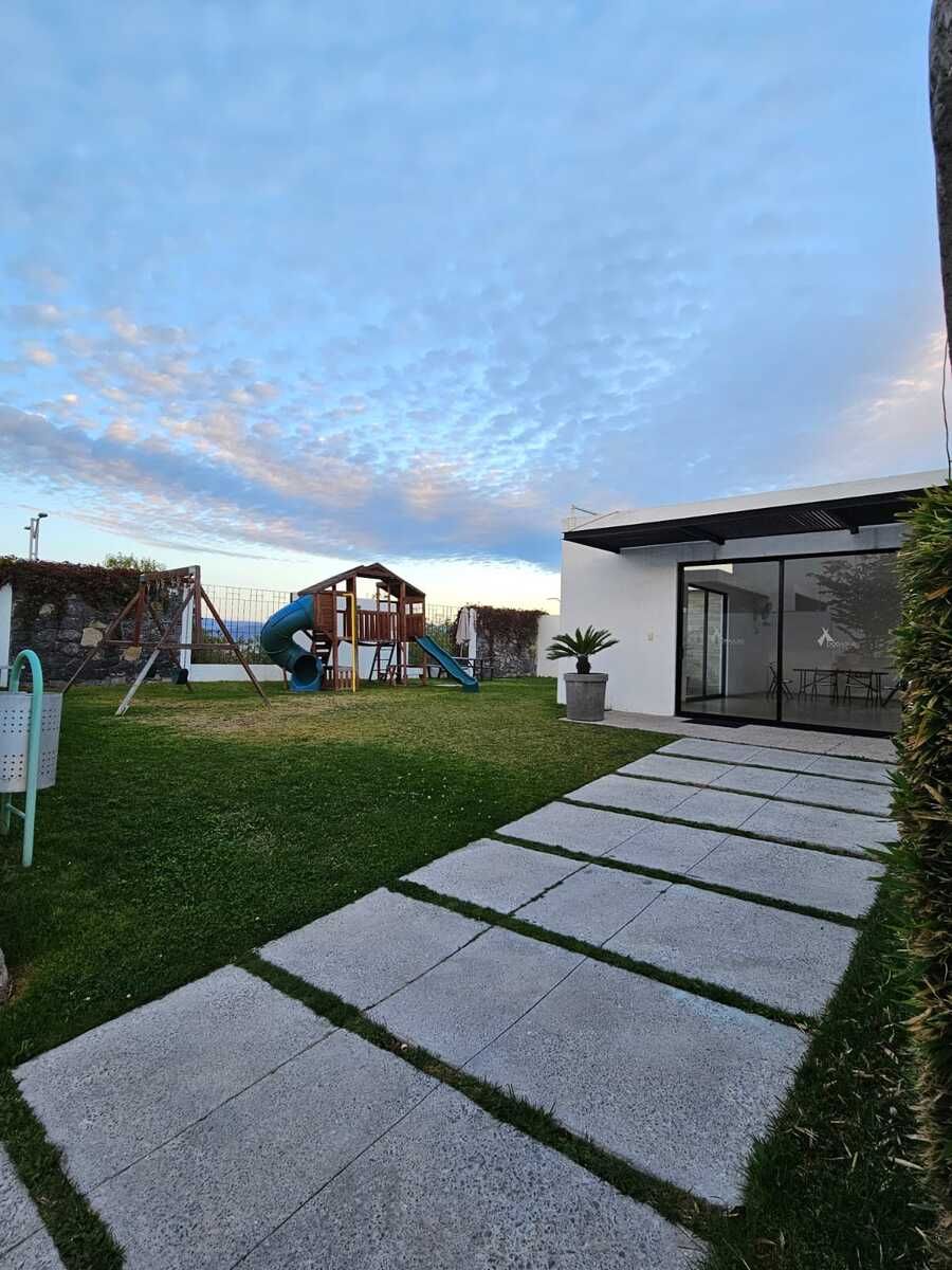 22 de 22: Juegos Infantiles