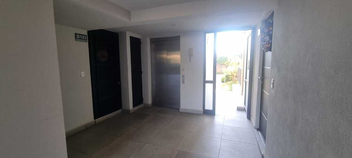 5 de 28: acceso por elevador