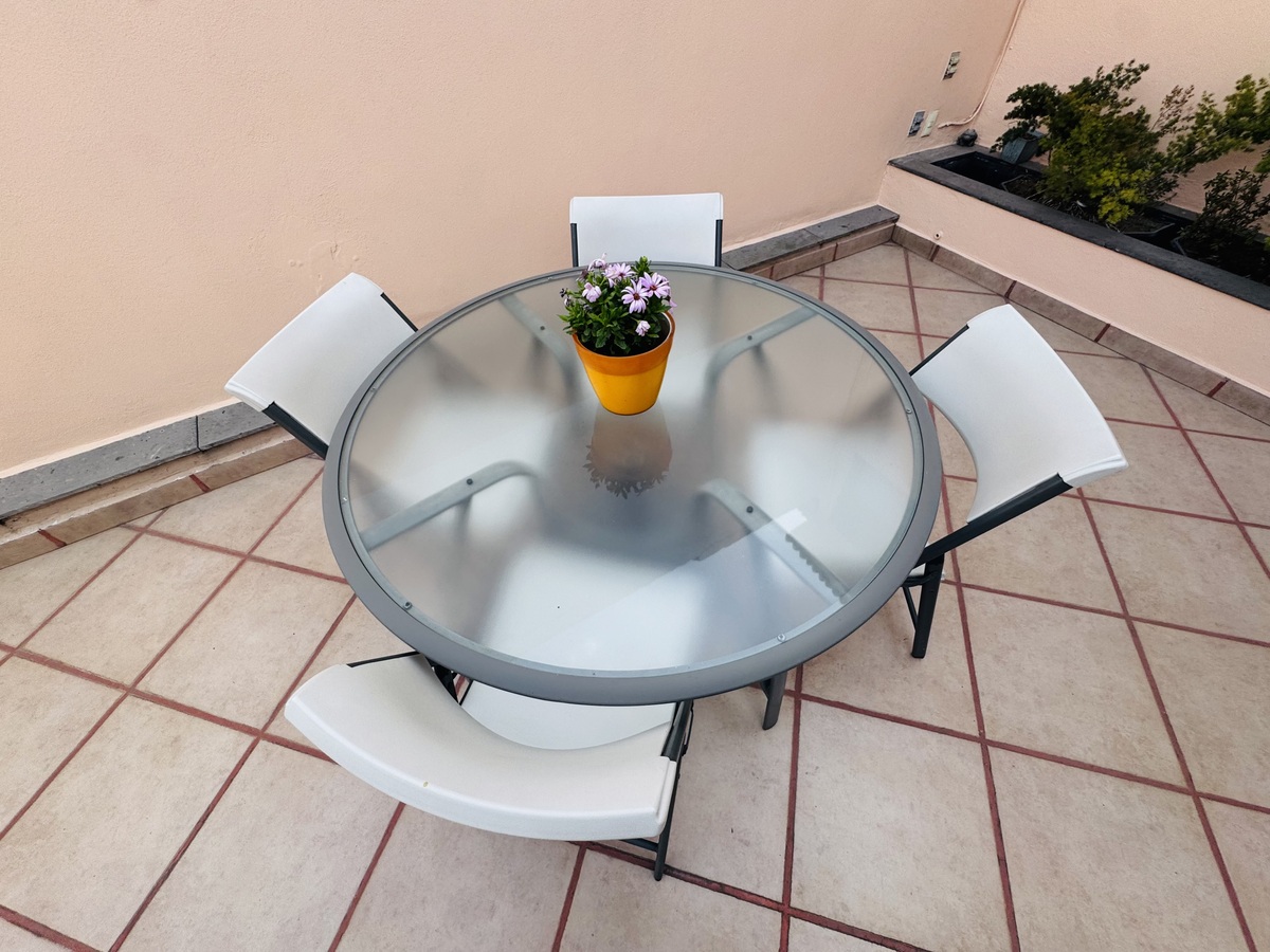 44 de 50: Terraza para desayunar cada amanecer.