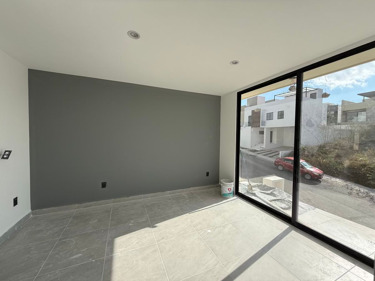 22 of 37: Recamara principal.