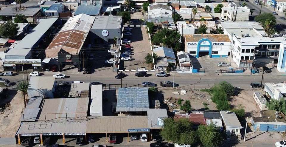 Se vende terreno sobre Av. Sebastián Lerdo de Tejada en Mexicali
