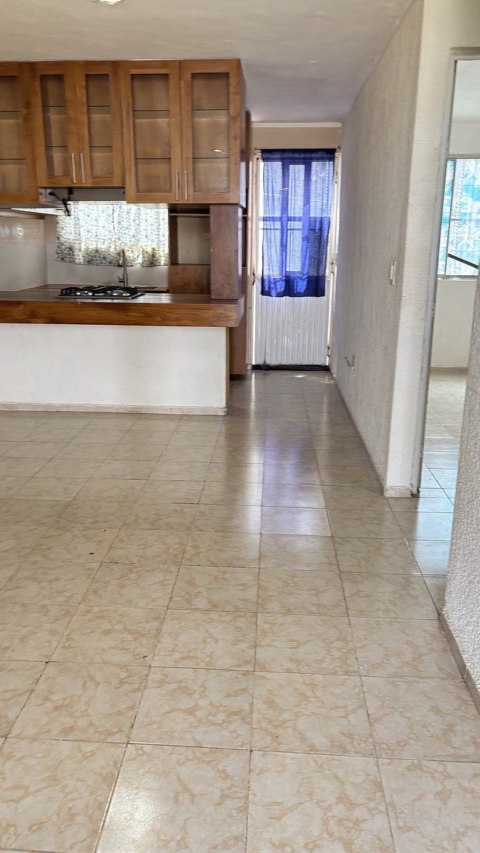 8 de 28: sala, comedor y cocina