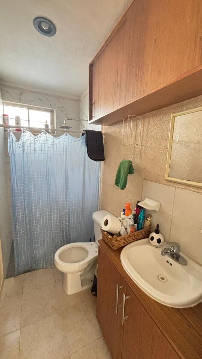 19 de 19: baño completo