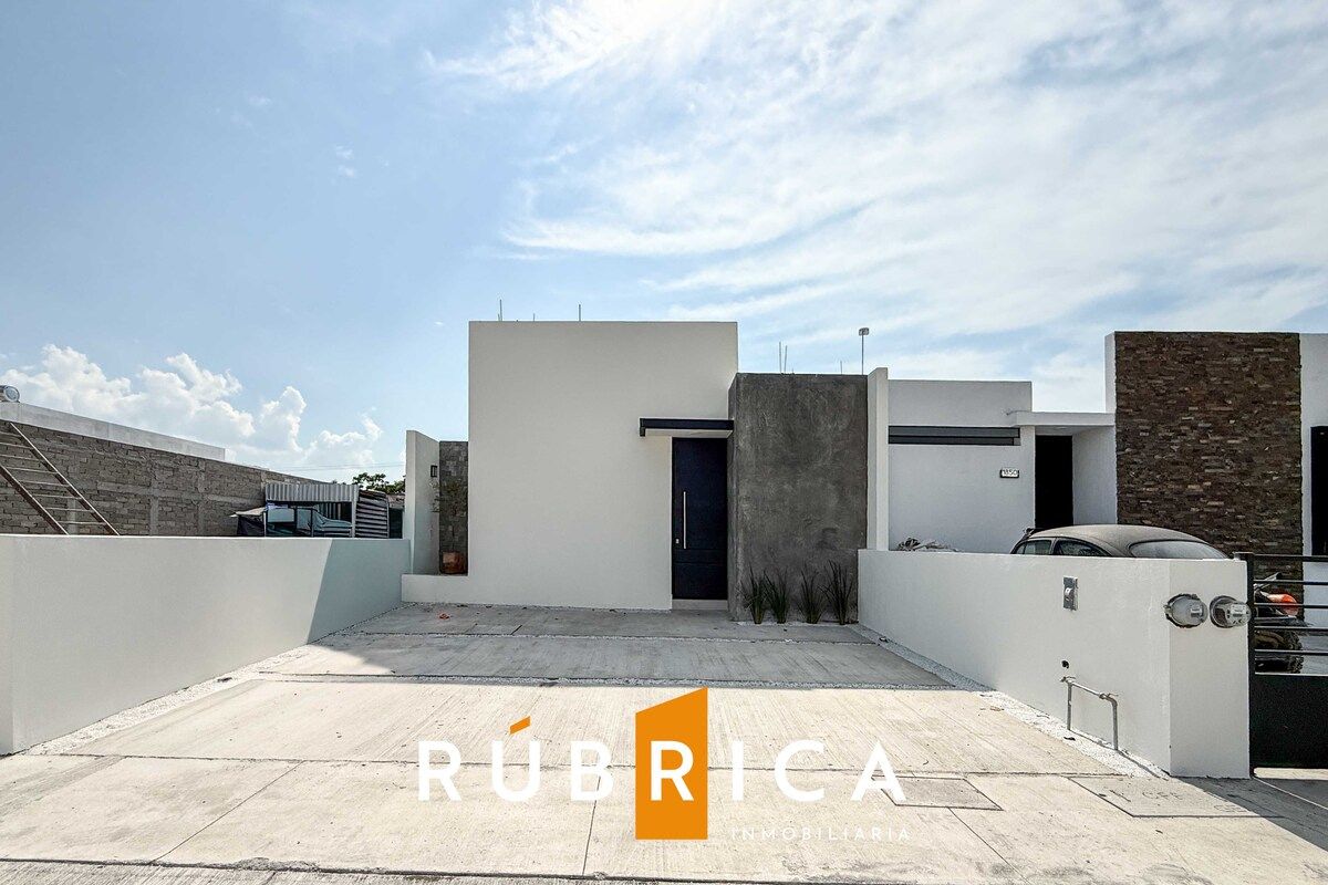 Casa en Venta en Residencial Punto Rioja
