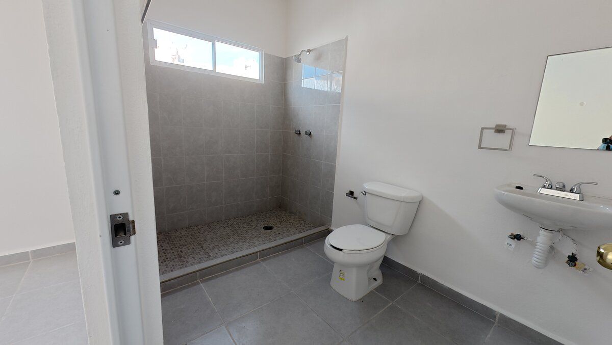 9 de 22: Baño recámara principal