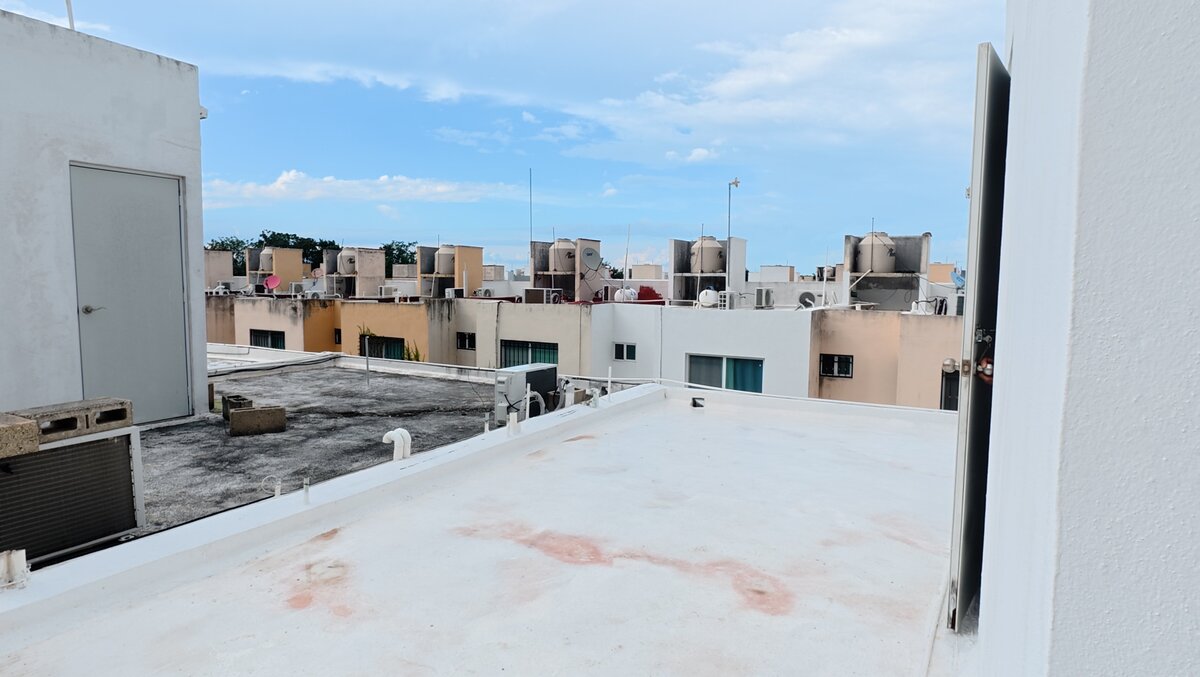 14 of 21: Área para hacer una terraza