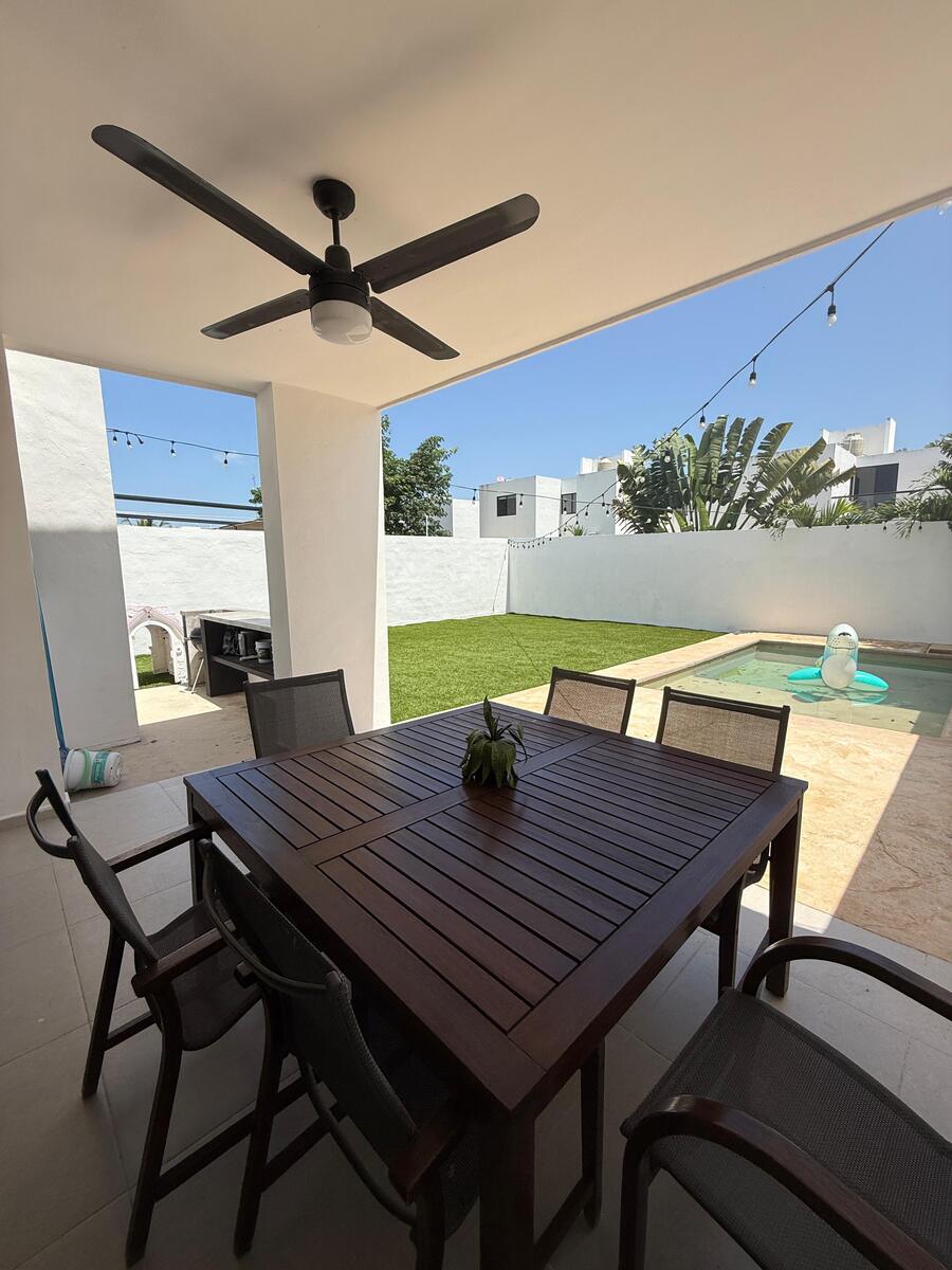 10 de 18: Terraza Techada