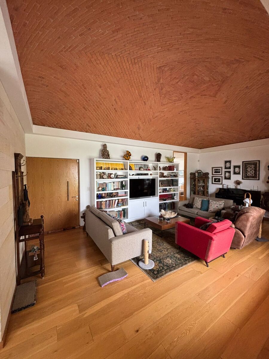 Venta de casa en jurica - foto 3