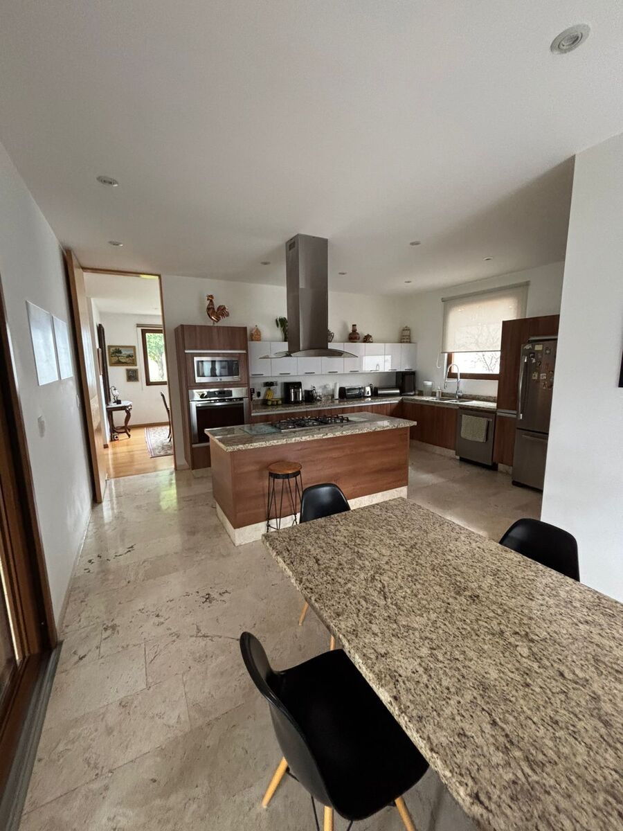 Venta de casa en jurica - foto 4