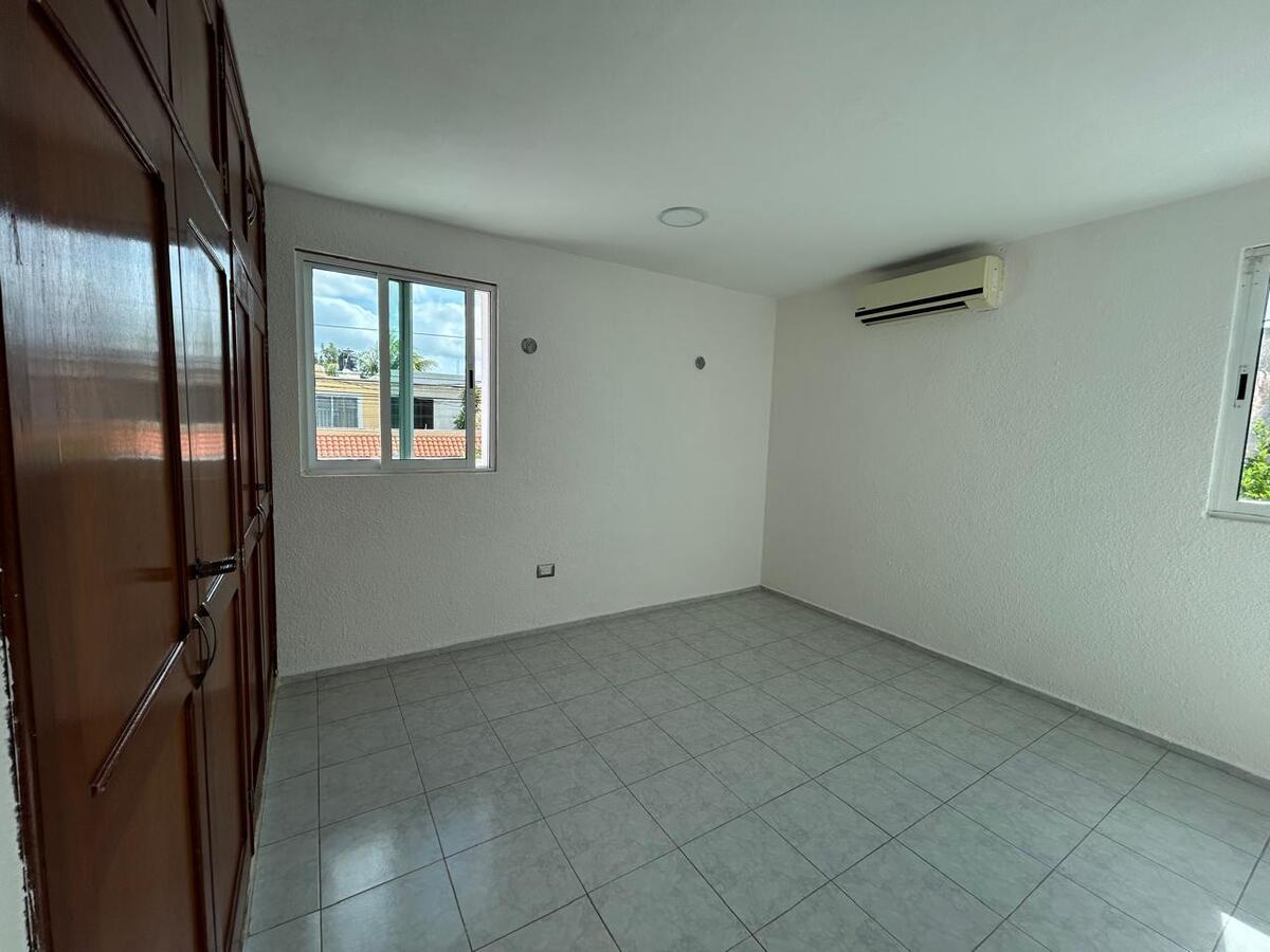 12 de 12: Recámara con clóset