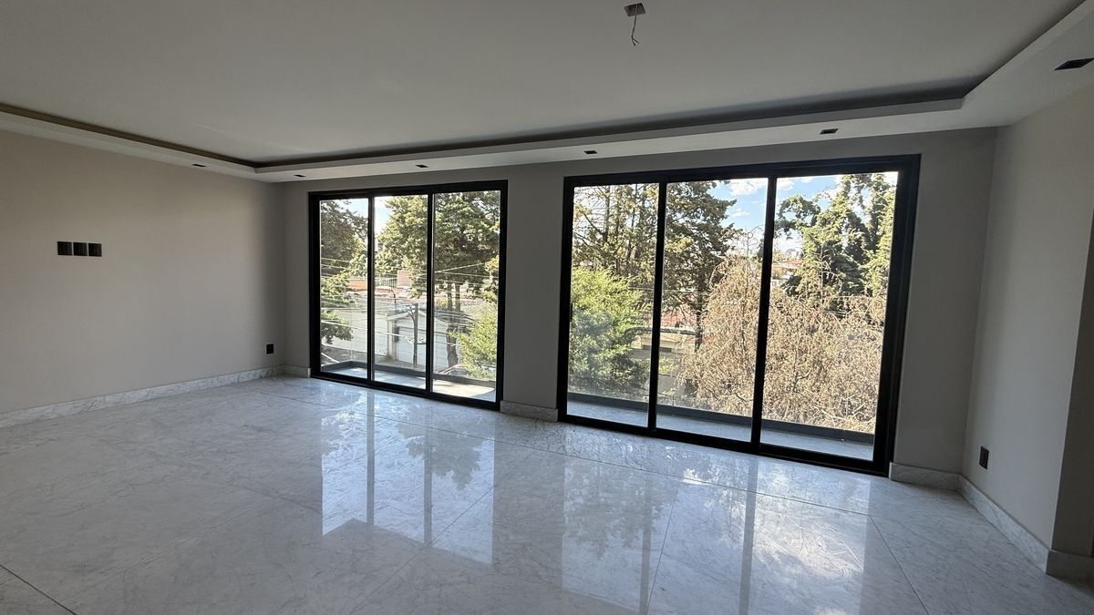 departamento en renta en Lomas de Tecamachalco, Naucalpan de Juárez, Estado de México — Departamento de 3 recamaras en Tecamachalco ($45,000) — foto 1 de 10