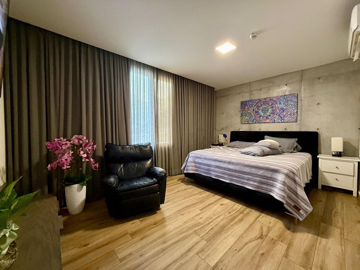 7 of 20: Recámara Principal