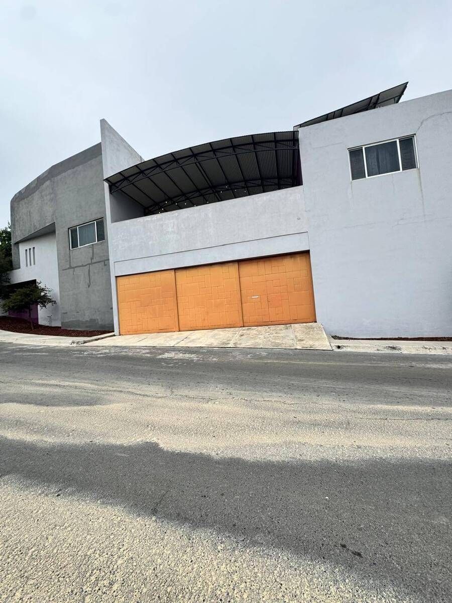 Casa em Palmares Residencial, Monterrey, foto 2 de 12