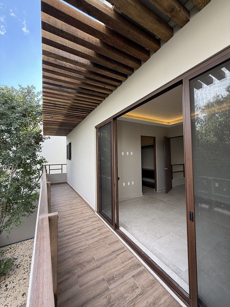 Casa Veleta en venta y renta en Residencial Vía Cumbres, Cancún