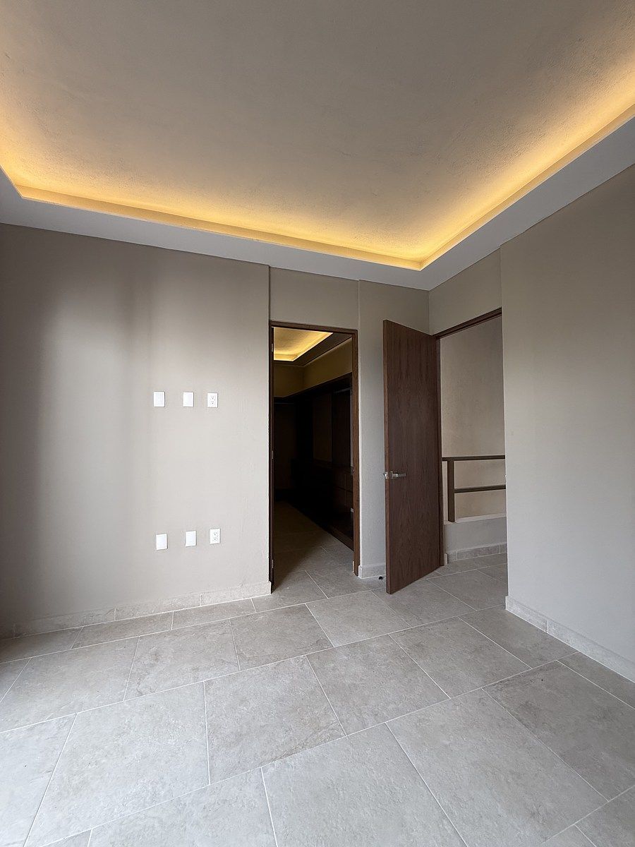 Casa Veleta en venta y renta en Residencial Vía Cumbres, Cancún