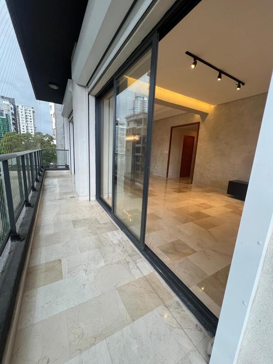 Apartamento en Naco, foto 5